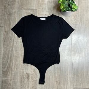 HASHTAG Black Short Sleeve Ribbed Crew Neck Thong Bodysuit Women’s